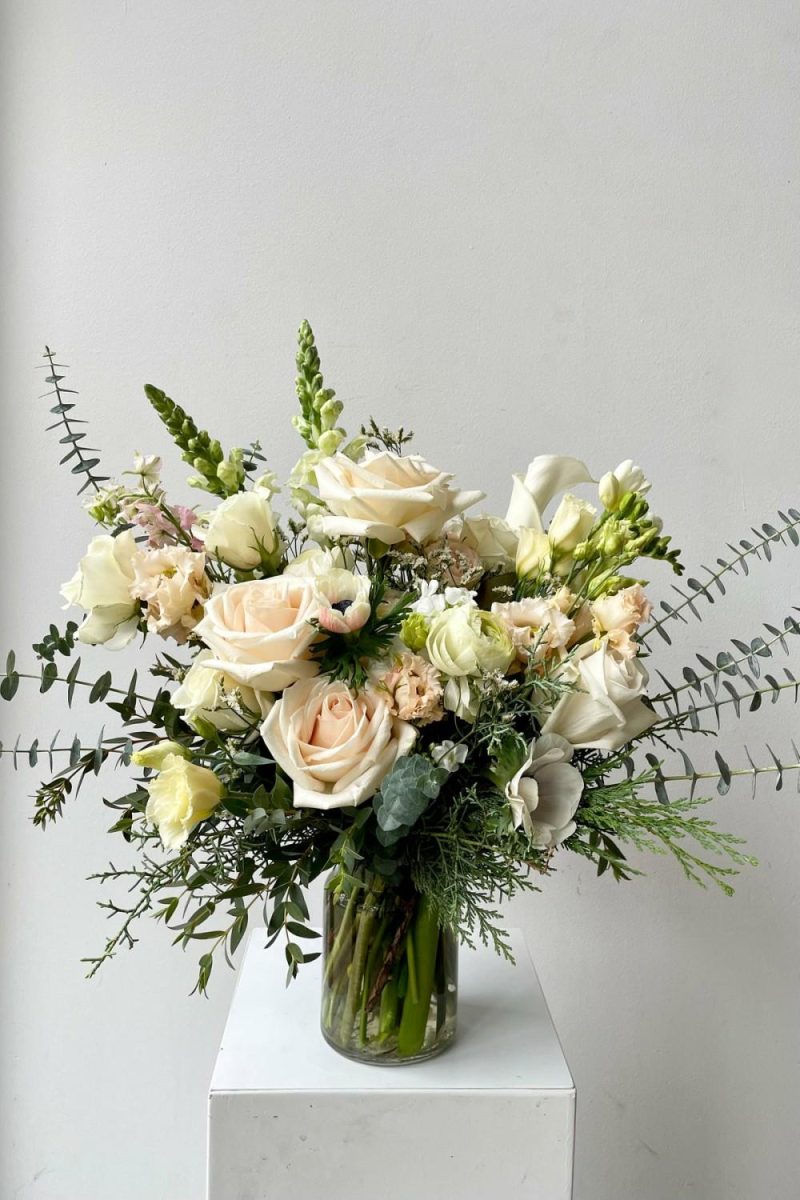 Fresh Floral |   Floral Arrangement Bleached Floral Fresh Floral