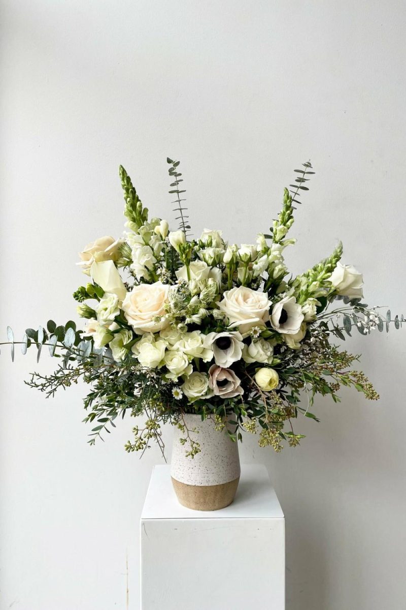 Fresh Floral |   Floral Arrangement Bleached Floral Fresh Floral