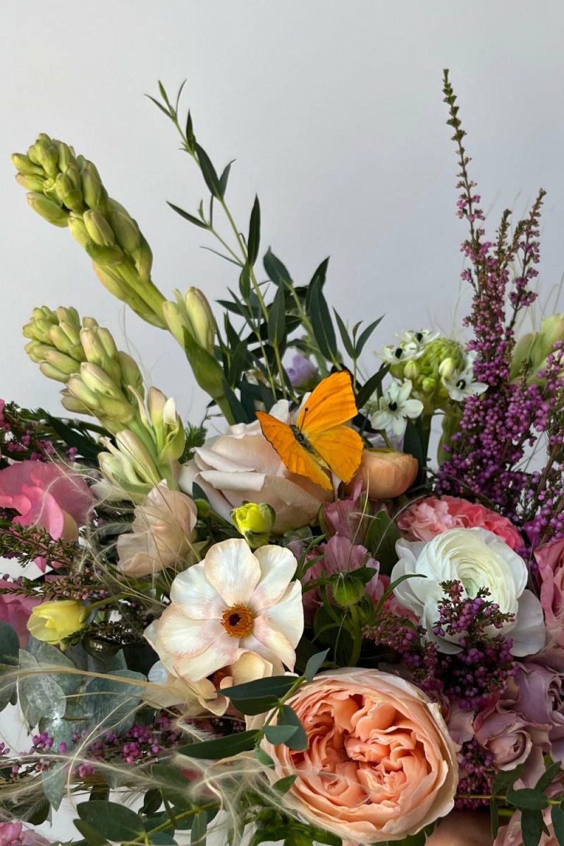 Fresh Floral |   Floral Arrangement Butterflies Floral Fresh Floral