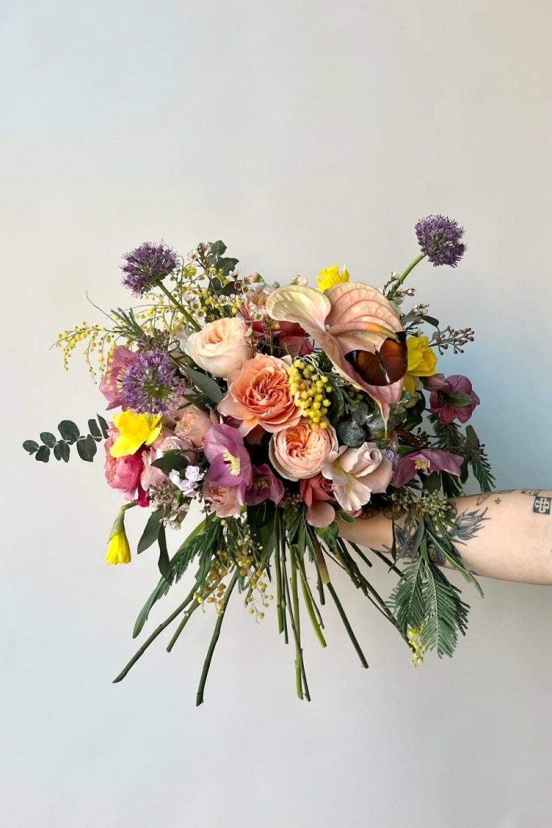 Fresh Floral |   Floral Arrangement Butterflies Floral Fresh Floral