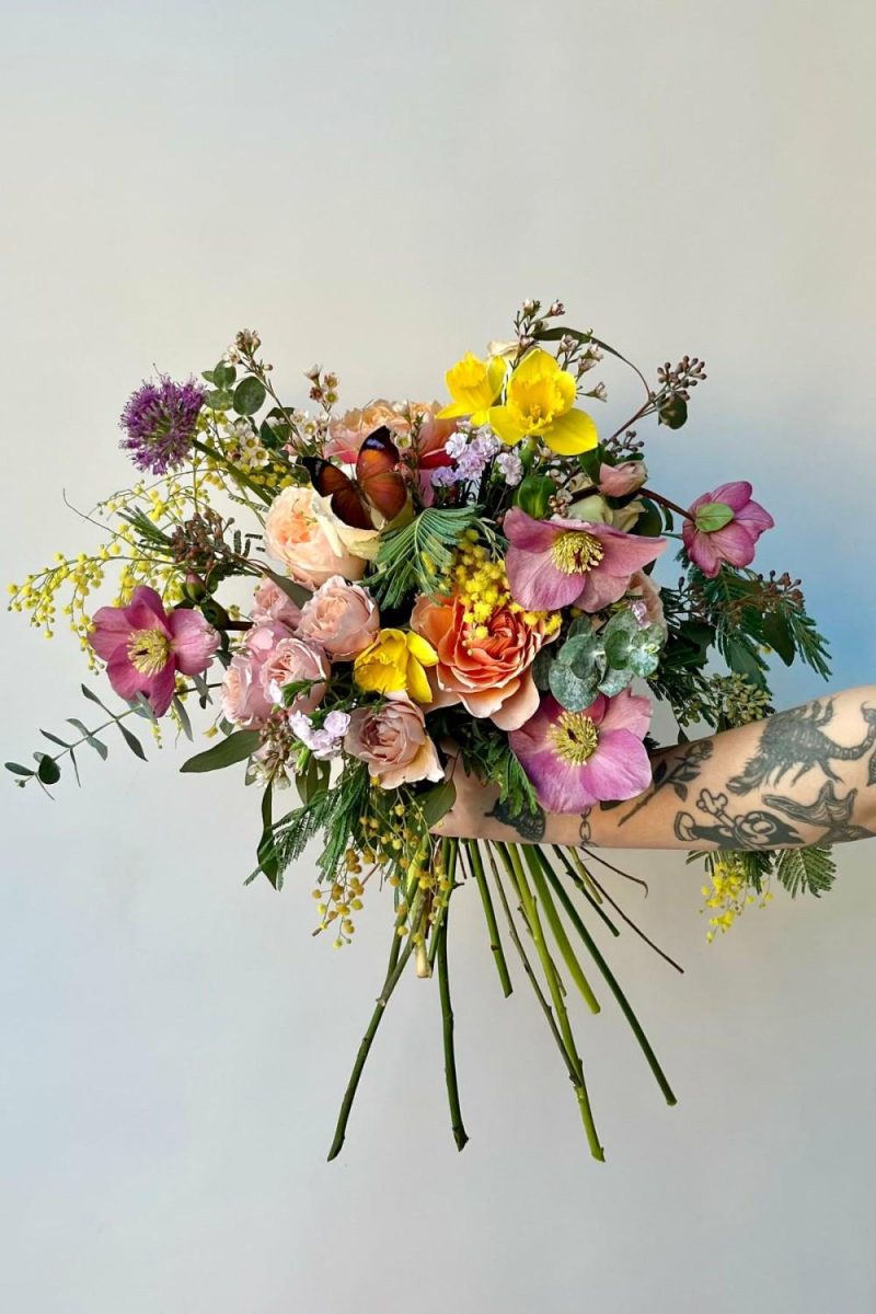 Fresh Floral |   Floral Arrangement Butterflies Floral Fresh Floral