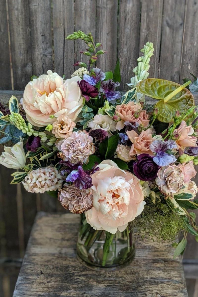 Fresh Floral |   Floral Arrangement Dusk Floral Fresh Floral