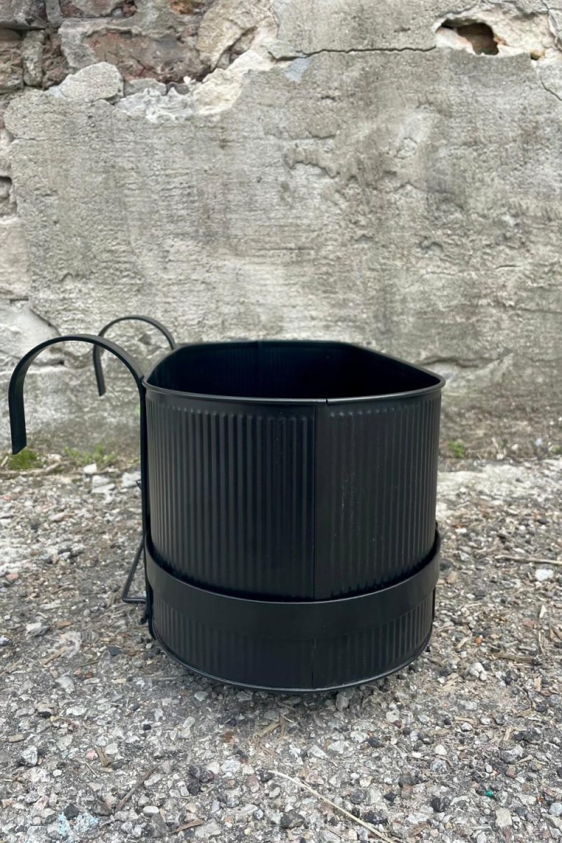 Planters |   Bau Balcony Box Black Garden Planters