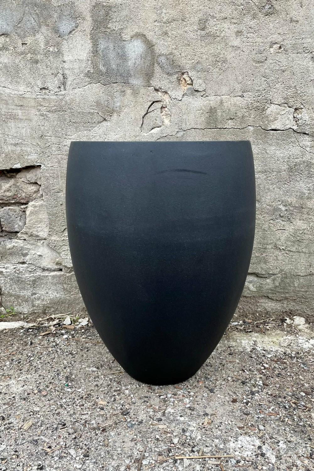 Planters |   Bond Plant Black Small Garden Planters