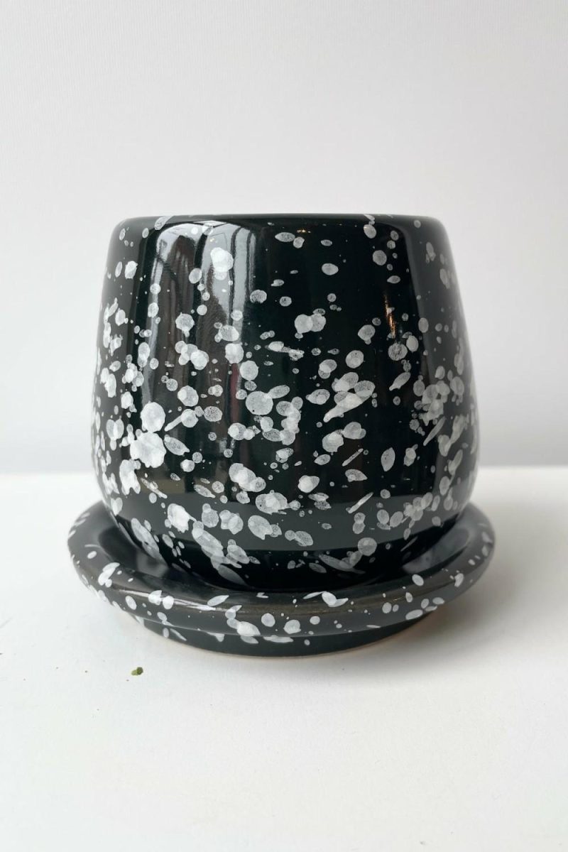 Planters |   Eggshell Small Planter Speckled Black Garden Planters