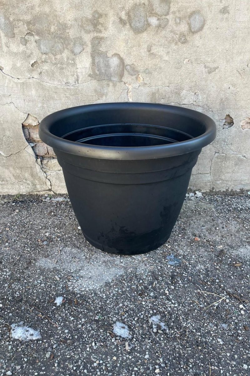 Planters |   Emma Round Planter Black 25″ Garden Planters