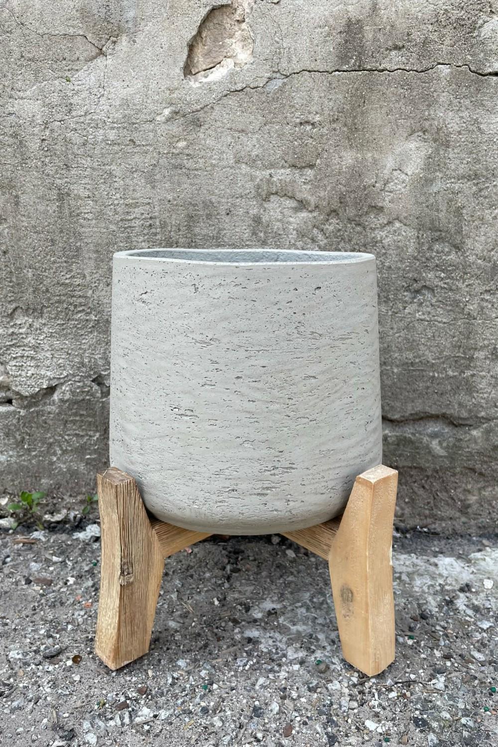 Planters |   Patt Pot W/ Low Feet Grey Washed Extra Large Garden Planters