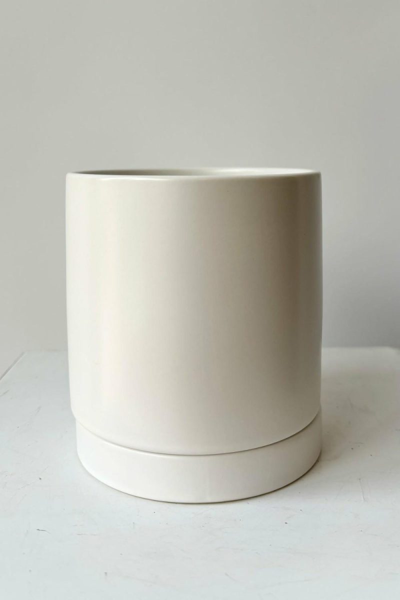 Planters |   Romey Pot And Saucer White Garden Planters