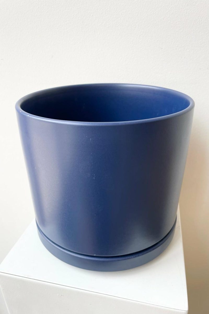 Planters |   Solid Cylinder & Saucer Blue 8” Garden Planters