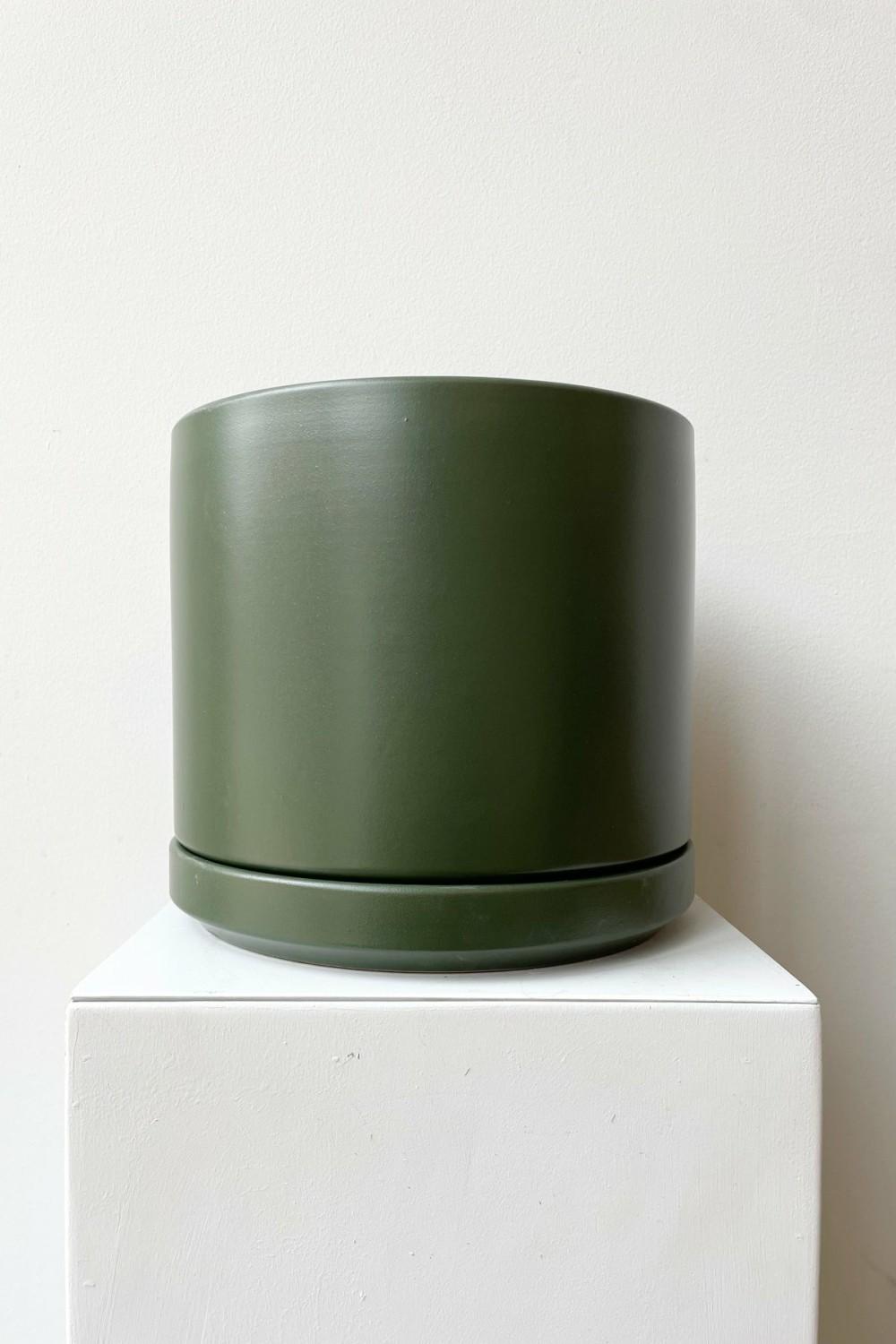 Planters |   Solid Cylinder & Saucer Forest Green 8” Garden Planters